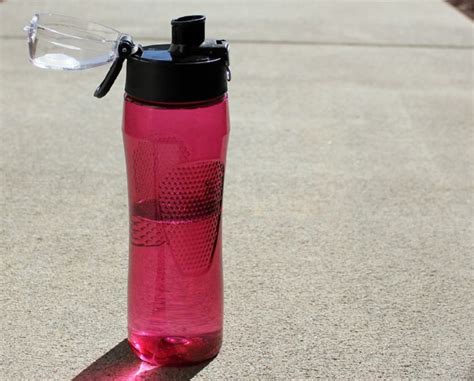 The Best Reusable Eco-Friendly Water Bottles To Stay Hydrated - Inspired Living Well