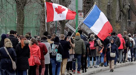 Polls open for 1st round of French presidential elections — RT News