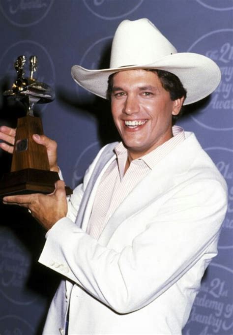 17+ best images about George Strait on Pinterest | Garth brooks, King ...