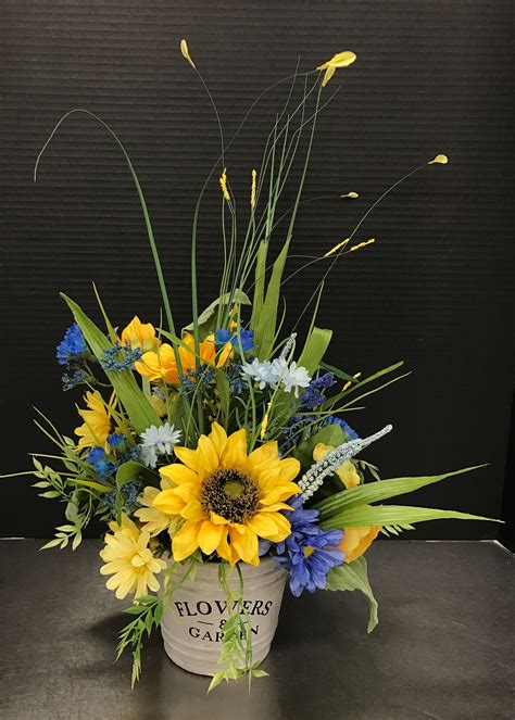 Cool Sunflower Flower Arrangement Ideas 17+