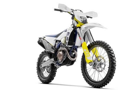 First Look: Husqvarna motorcycles launch new generation MY20 Enduro range - MotoHead