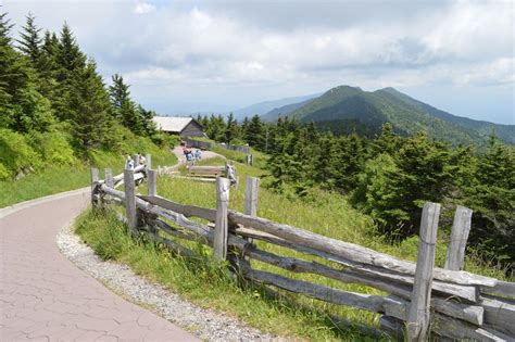 Mount Mitchell State Park | Kids in Parks