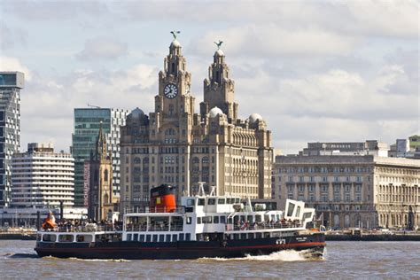 Liverpool & Wirral Coach Holidays | Discount Shearings Tours.