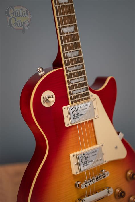 Epiphone Les Paul Standard Plus Top PRO (Heritage Cherry Sunburst) - Guitar Guys