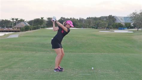 Ladies Golf Swing Video Slow Motion – Anekagolf.com