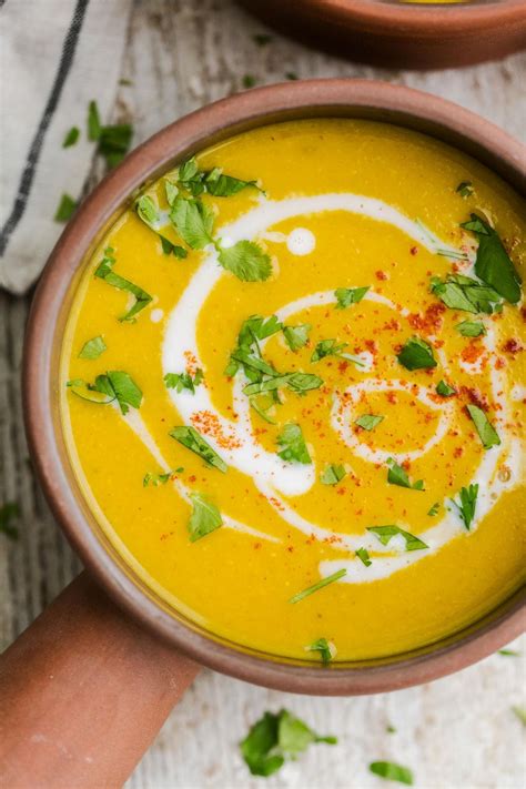 Summer Squash Soup | Recipe | Summer squash soup, Summer squash recipes, Yellow squash soup