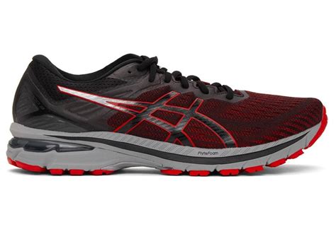 The Best Running Shoes Brands In The World: 2021 Edition