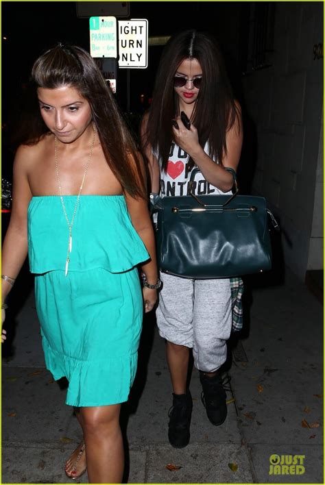 Selena Gomez: I Was Way Stressed About Justin Bieber Breakup: Photo ...