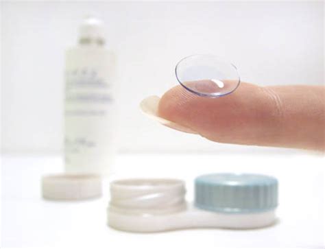 Daily Disposable Contact Lenses: Pros And Cons I Contact Lenses