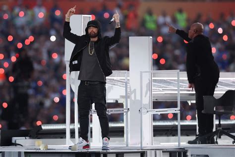 Eminem Performs 'Lose Yourself' During Super Bowl 2022 Halftime Show: Photo 4704950 | Eminem ...