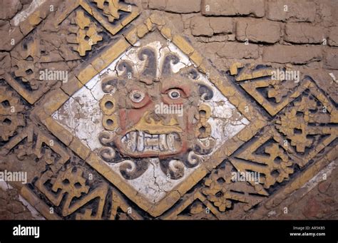 Ancient artwork in the Moche Pyramids, Huata de la Luna, Peru Stock Photo - Alamy