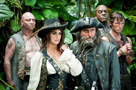 Piratas do Caribe: Navegando em Águas Misteriosas - Papo de Cinema