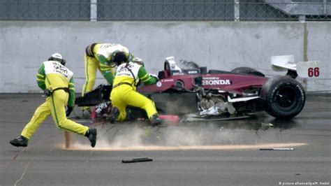 Alex Zanardi Crash - Alex Zanardi Remains In Serious Condition After Handbike Crash Deccan ...