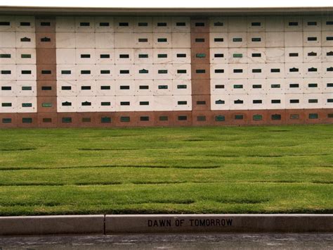 Forest Lawn Museum, Glendale, CA Aug 2007-54 | Arthur Taussig