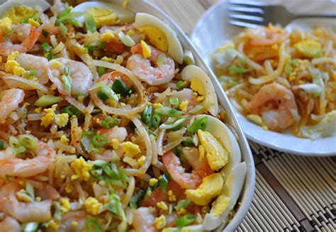 Pancit Luglug Recipe by Shalina - CookEatShare