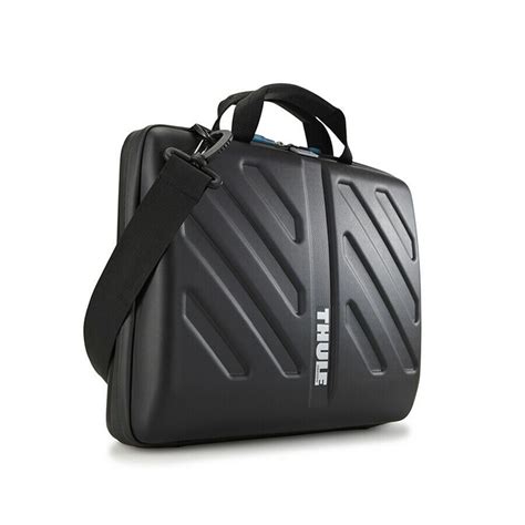 Thule TMPA-115 Gauntlet 15 inch Laptop Bag for MacBook Pro - Black for ...