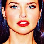 Adriana Lima - Fashion Modeling Icon (45334478) - Fanpop