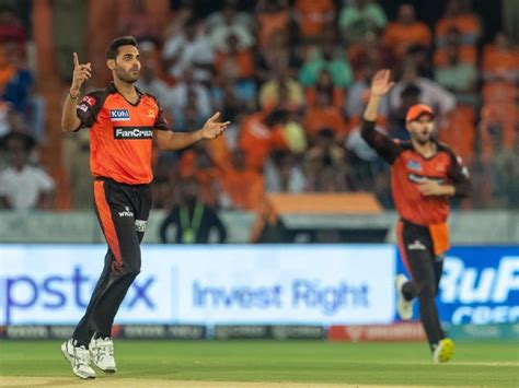 IPL 2023: Bhuvneshwar Kumar surpasses Dwayne Bravo to be second on list ...