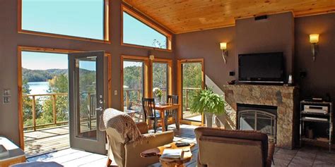 Luxurious Beaver Lake Cabins with Fireplaces, Jacuzzi & Kitchens | Eureka springs cabins, Eureka ...