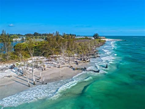 Tips For Visiting Beer Can Island (Longboat Key) - Florida Trippers