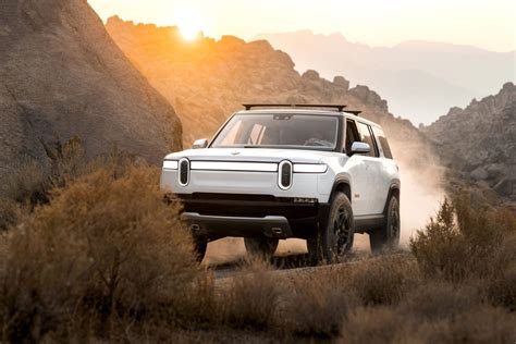 RIVIAN R1S Specs & Photos - 2021, 2022, 2023, 2024 - autoevolution