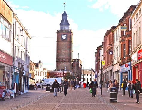 Dumfries town centre revival scheme 'unique and ambitious' - BBC News