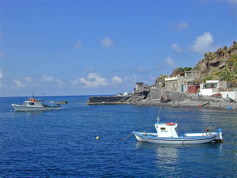 Alicudi foto gallery | Le Isole Eolie