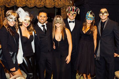 Conseils pour lancer un grand bal masqué - Halloween - ZENIDEES