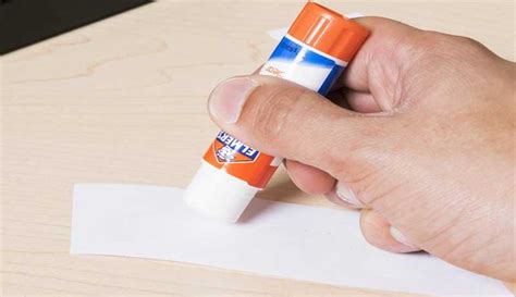 Top 5 Best Glue for Paper | Reviewed by an Expert