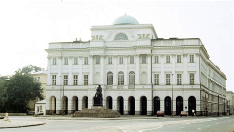 Staszic Palace The Society was an important part of the second half of the Enlightenment in ...