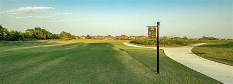 Golf Information - Heath Golf & Yacht Club