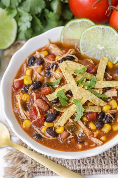 Easy Chicken Taco Soup Recipe - so simple and so good! | Lil' Luna