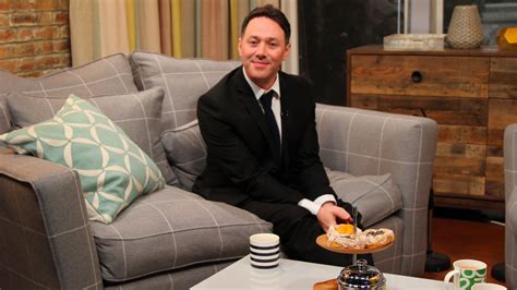 Reece Shearsmith is Chasing Shadows | Reece shearsmith, League of ...