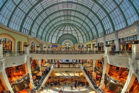 Best way to do Shopping in Dubai | Shopping In Focus