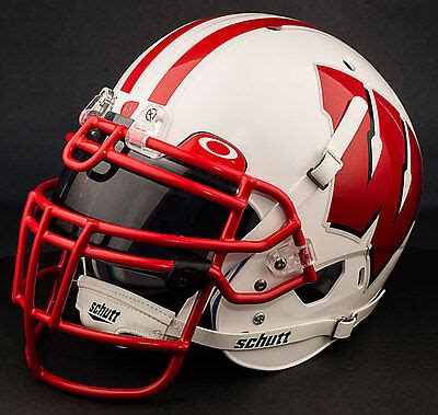 WISCONSIN BADGERS Football Helmet | eBay