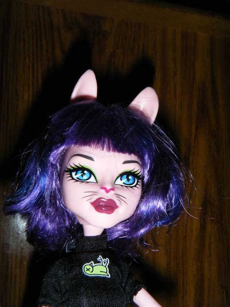 The Doll Room: Monster High CAM Werecat