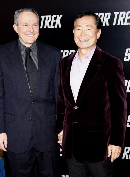 Brad Altman and George Takei Pictures - Star Trek Premiere Red Carpet | American Superstar Magazine