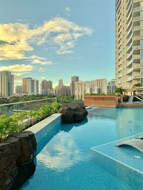 The Ritz-Carlton Residences, Waikiki Beach