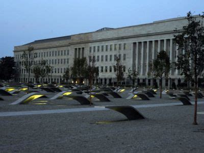 Pentagon Memorial, Arlington