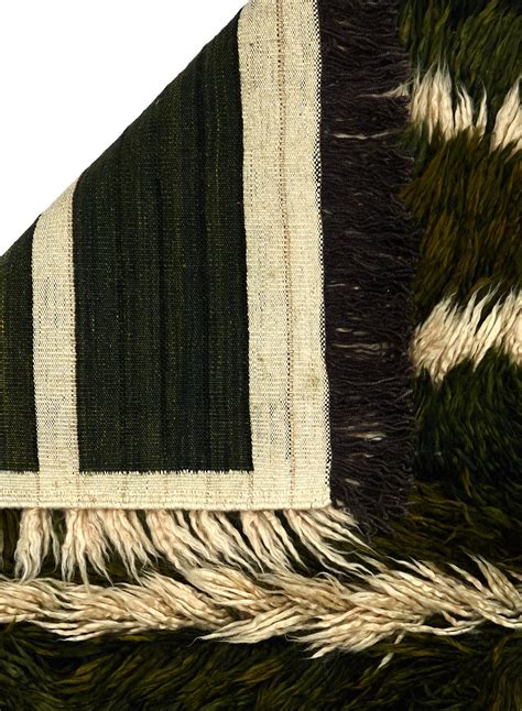 Super Shaggy Rug - Dark Green and Beige – FORSYTH