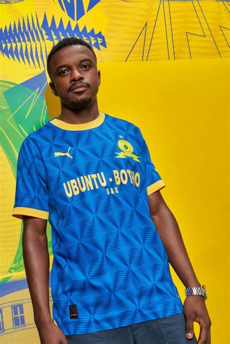 Mamelodi Sundowns 2023-24 Away Kit