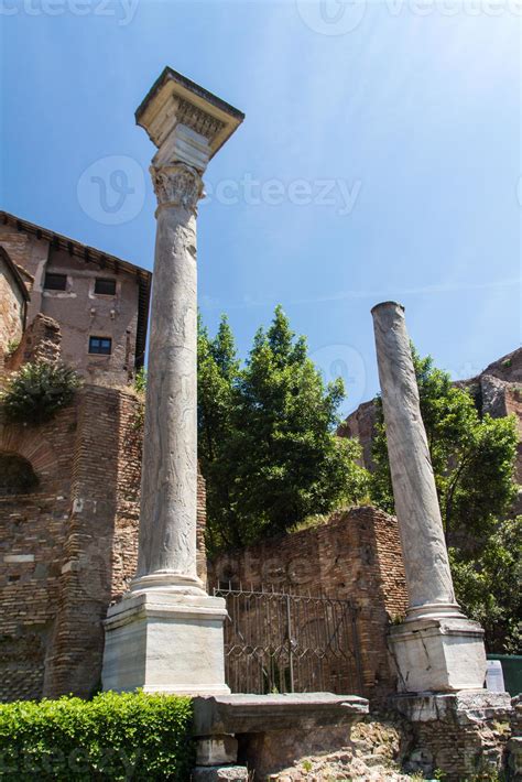 Roman ruins in Rome, Forum 8429887 Stock Photo at Vecteezy