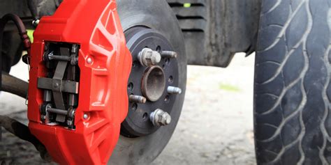 Understanding the Different Types of Brake Calipers - Mozeapp.com