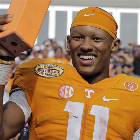 Tennessee QB Joshua Dobbs Hopes to Be the 'CEO' of the Volunteers ...