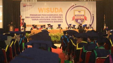 Universitas Bosowa Wisuda 351 Alumni - Karebanusa.com