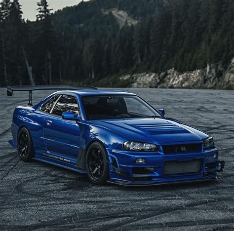 Nissan R34 aka Godzilla : carporn