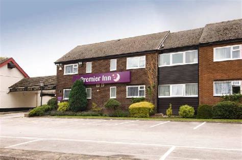 Premier Inn Knutsford (Bucklow Hill) Hotel - Reviews, Photos & Price ...