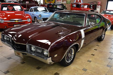 1968 Oldsmobile 442 | Ideal Classic Cars LLC