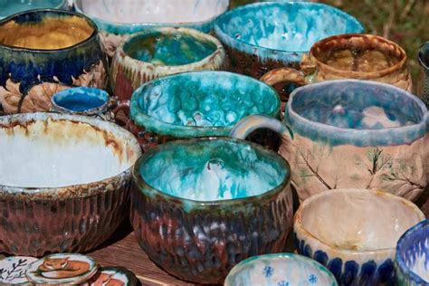 12 Pottery Glaze Techniques for Beginners • That Sweet Tea Life