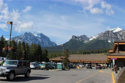 The "village" at Lake Louise, about 20 min walk from campground. - Picture of Lake Louise ...